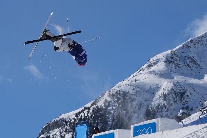 프리스타일 스키 정대윤, 남자 듀얼 모굴 8강 탈락…킹즈버리와 대결서 완주 실패