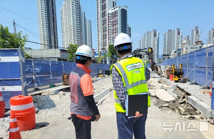 [����=���ý�] ������ ���� = ��� ���׽ô� ���������� ���� Ư���� �̾����� �¿���ȯ ������ ���� ������ ���� ���忡�� �ٹ��ϴ� �ٷ��� ��ȣ�� ���� ���� ü�踦 ��ȭ�ϰ�, ���� �߽��� ���� Ȱ���� �ѷ� �����ϰ� ��