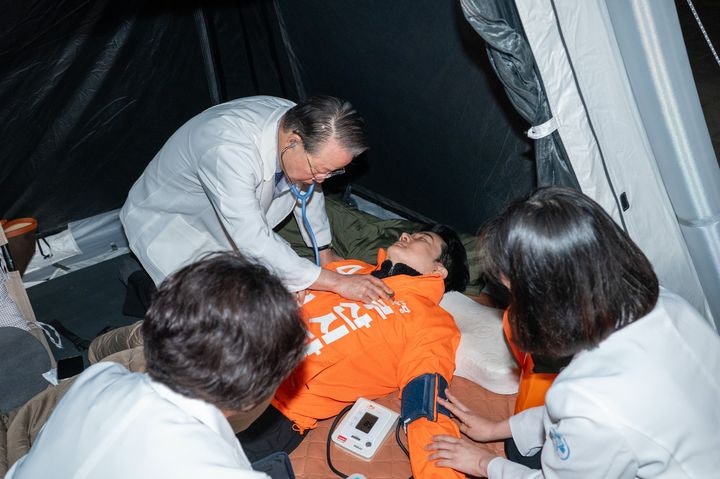 [부산=뉴시스] 정이한 개혁신당 부산시장 후보가 지난 12일 밤 저혈당,<a href=