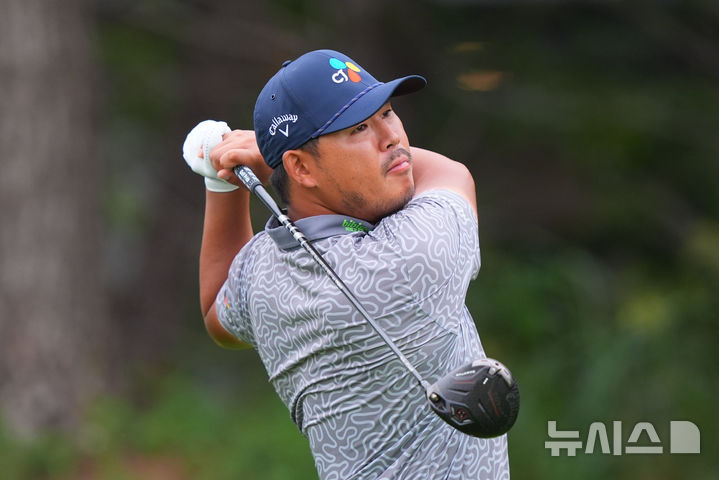 <b>김시우</b>, PGA 투어 더CJ컵 첫날 공동 4위…선두와 2타 차