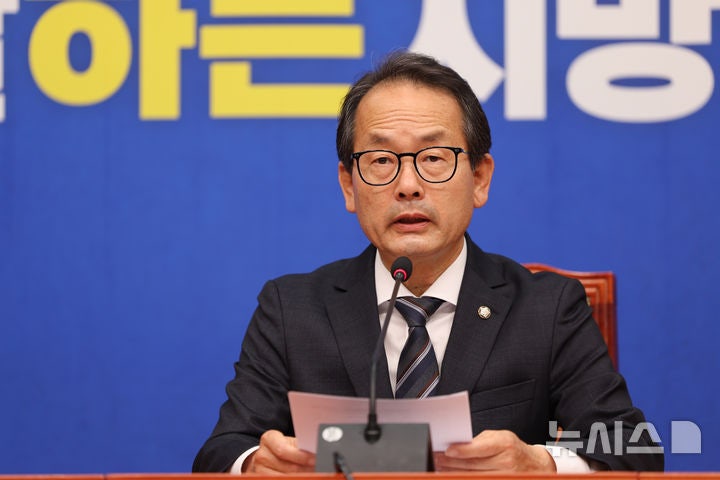 김관영 후보의 'MB 교감설'? 민주당은 '제정신이냐' 버럭