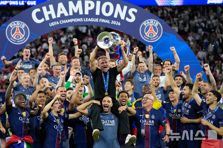 '이강인 벤치' <b>PSG</b>, 승부차기 혈투 끝 아스널 꺾고 <b>UCL 2연패</b>