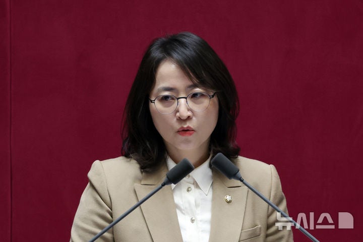 늾 "썑諛섍린 <b>踰뺤궗쐞썝옣</b> 뿬떦씠 瑗 留≪븘빞굹癒몄쭊 뿴뼱몢怨 삊긽"