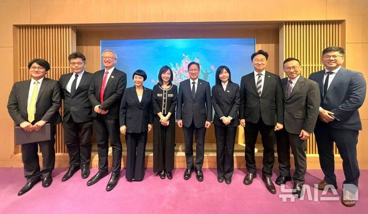 여야 <b>의원</b>들 대만 방문…당국자와 반도체 공급망 등 논의(종합)