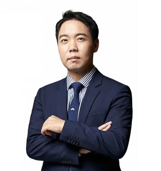 <b>황현희</b>, 오늘 <b>부친상</b>…슬픔 속에 빈소 지켜