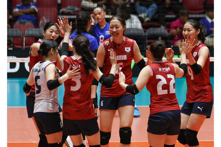 '강소휘 28점' <b>여자배구</b>, <b>AVC컵</b>서 대만 3-2 격파…조 1위 4강행