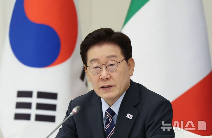 이 대통령 "집권여당, '책임의 언어'에 더 집중해야…집권했으면 무한책임 져야"