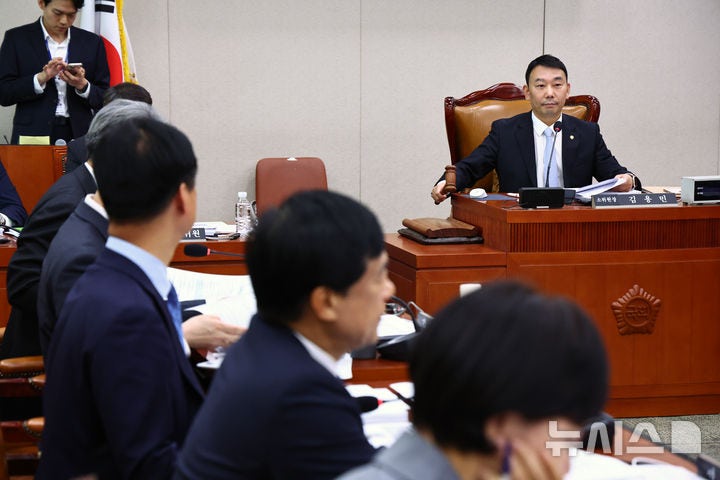 김용민 "전당대회 당대표 출마 고민 중…정청래·<b>김민석</b> '내란청산' 등 ...