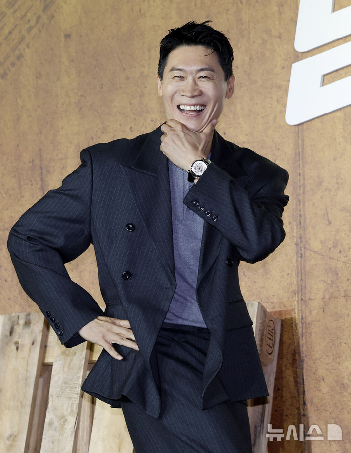 <b>남편들</b> 출연하는 <b>진선규</b>