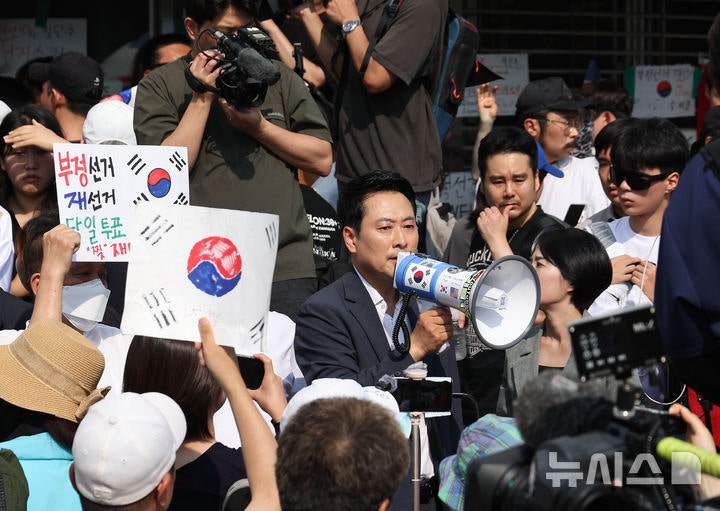 장동혁, '잠실 개표소' 진입 시도에 현장 찾아…국힘 일부는 경찰청 방문(종합)