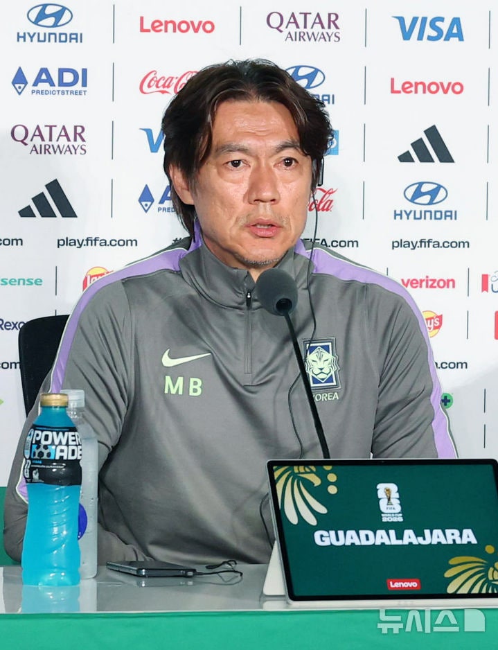 멕시코전 앞둔 홍명보 감독 "2002년 4강 넘었으면"(종합)[월드컵24시]