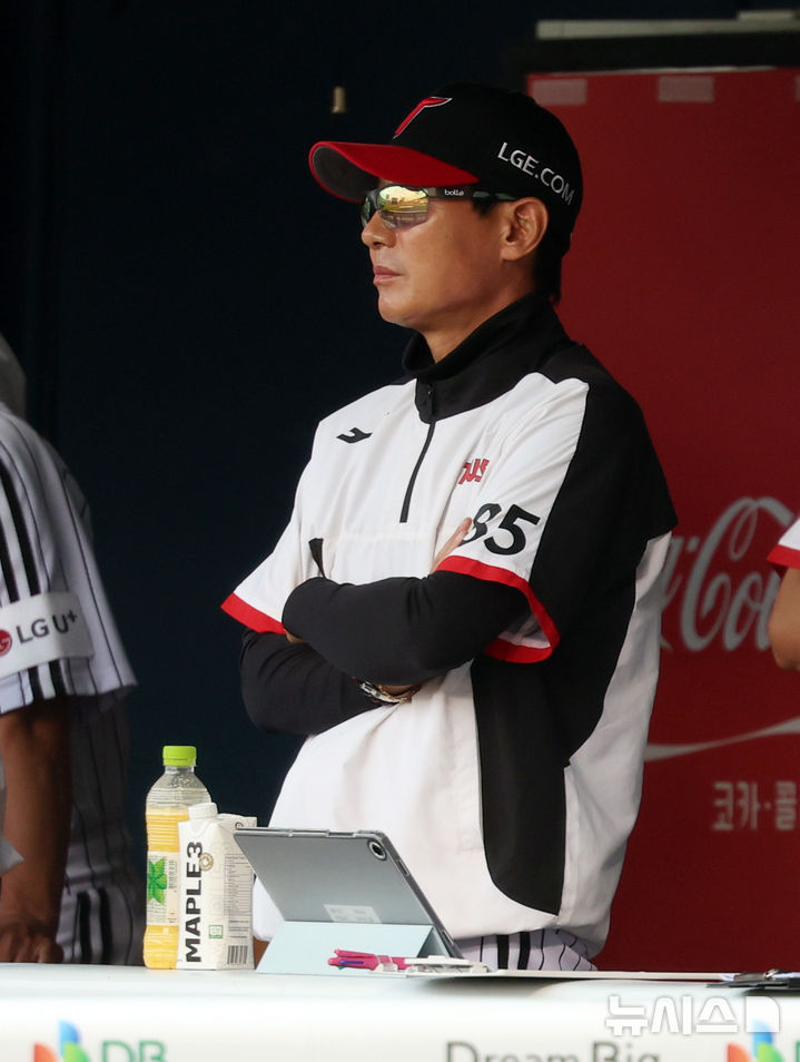 LG <b>염경엽 감독</b>, 역대 9번째 통산 <b>700승</b>까지 1승 남았다
