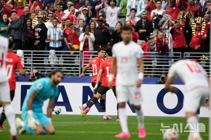 한국 3위 경쟁 '7위→8위'…이집트, 이란과 1-1 무승부[월드컵24시]