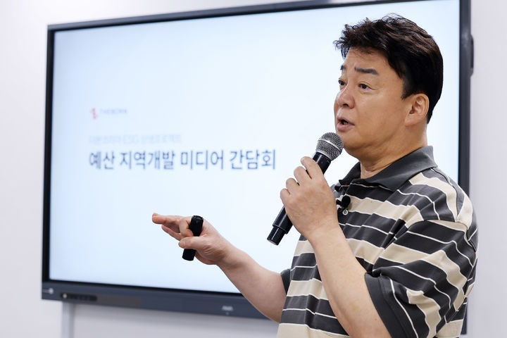 [현장]"먹거리로 발길 붙잡았다" 백종원표 지역개발, 예산 넘어 전국...