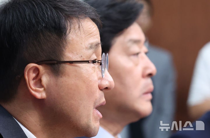 발언하는 한병도 당 대표 직무대행 겸 원내대표
