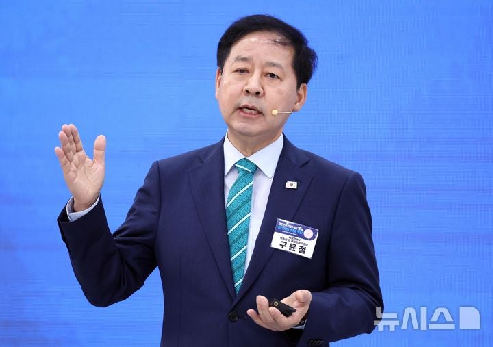 구윤철 "<b>영남권</b>에 6개 기업이 <b>312조</b>원+α <b>투자</b>할 것"