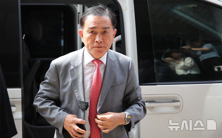 '가상자산 사기' 태영호 장남, 8억원대 손해배상 판결 확정