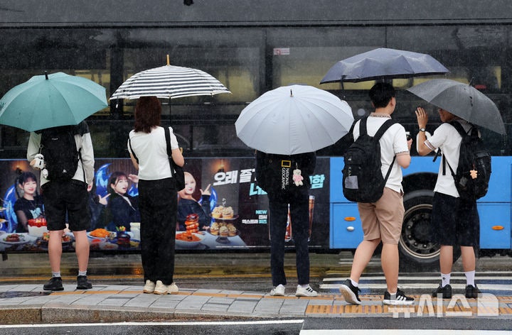<b>세종</b>·충청 등 <b>호우주의보</b> 발효…정부, 중대본 1단계 가동