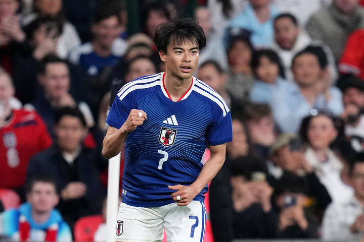 '월드컵 부상 낙마' 일본 미토마, 도쿄서 교통사고…신호 위반 논란