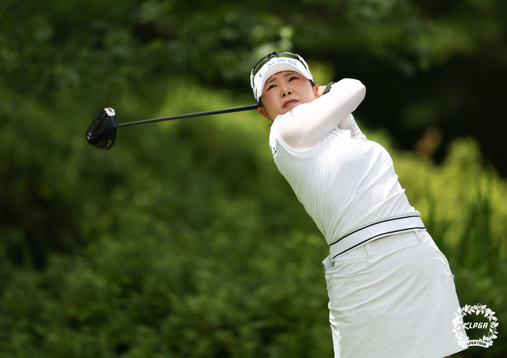 <b>고지우</b>, KLPGA <b>하이원</b> 여자오픈 '와이어 투 와이어' <b>우승</b>…통산 4승