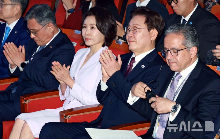 [<b>세계유산위</b>] 한국 첫 <b>세계유산위</b>원회 개막…<b>부산</b>서 29일까지 열흘간 대...