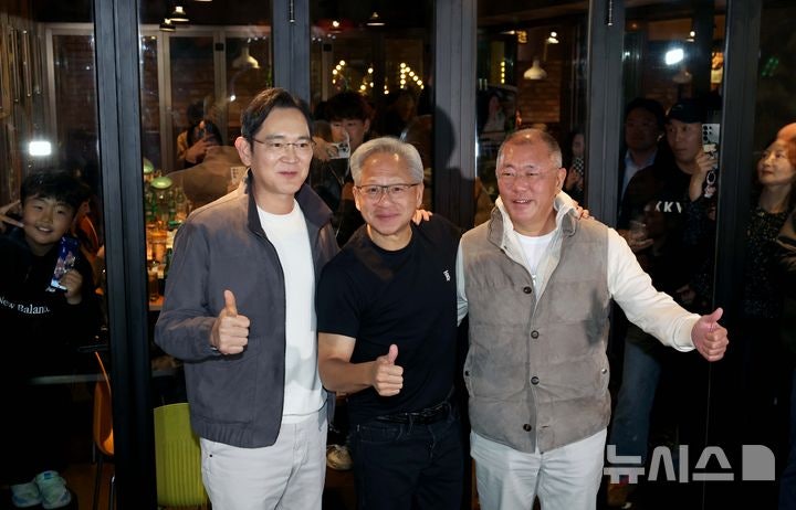 삼성·SK·현대차 총수 3인방, 美서 <b>젠슨황</b> '깐부<b>회동</b>'…정의선 브라질...