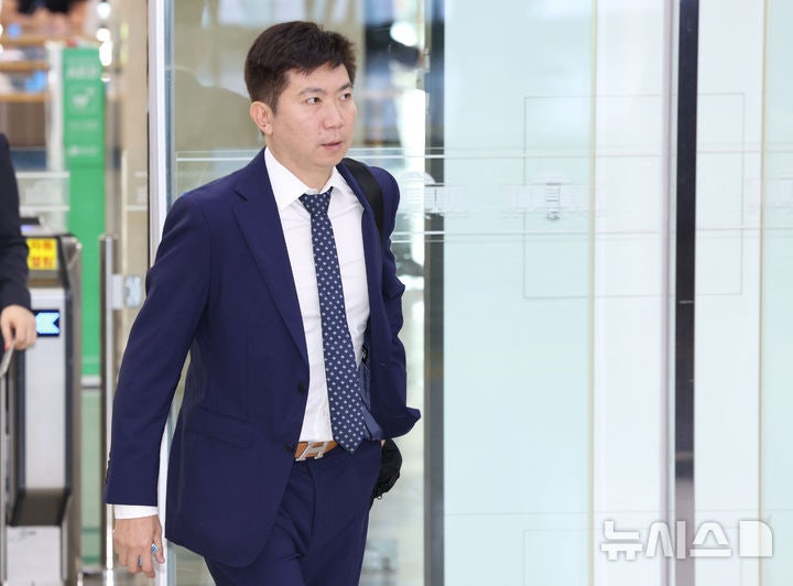 축구협회 청문회 출석하는 <b>유승민 대한체육회장</b>