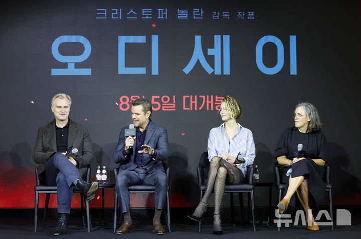 처음 한국 온 놀런 "<b>오디세우스</b>의 배에 올라타시죠"