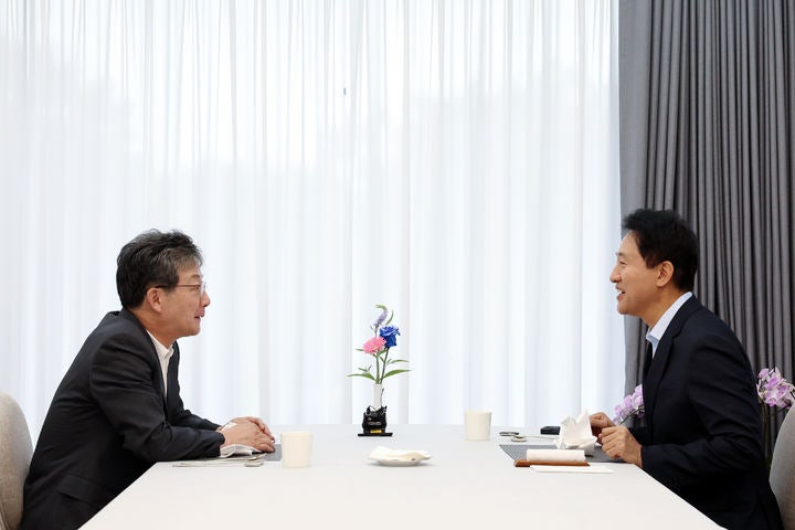<b>유승민</b> 전 의원과 <b>회동</b>하는 <b>오세훈</b> 시장