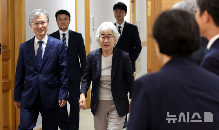 신임 <b>대법관 후보</b> 4명으로 <b>압축</b>…김문관·김성수·김예영·김정중