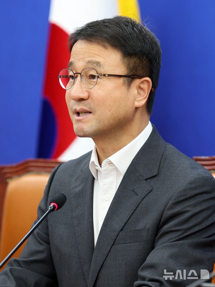 한병도 "육사, 쿠데타에도 책임 안 져…국군<b>사관학교</b> 창설은 시대흐름"