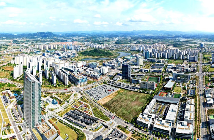 산업硏 "<b>공공기관 이전</b> 파급효과 한계…혁신도시 거점화 필요"