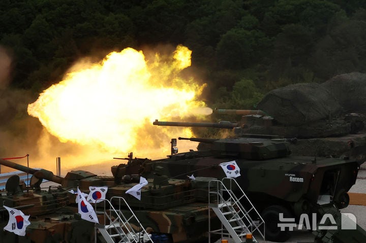 <b>K2전차</b>에 드론·급조폭발물 재머 탑재된다…미래전장 위협 대응