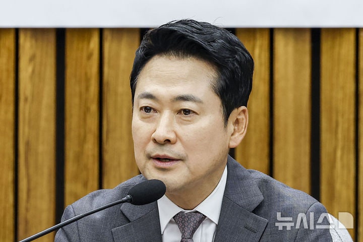 <b>장동혁</b>, 선관위 <b>선거</b> 소청 기각에 "특검·<b>선거 소송</b>으로 갈 수밖에"