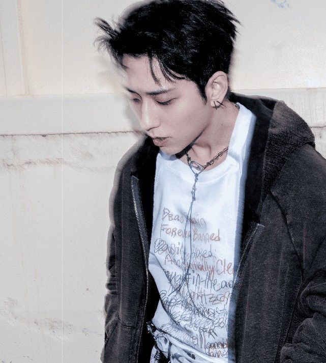 '<b>엑디즈</b> 탈퇴' <b>건일</b> "욕설 발언은 사생팬 향한 것"