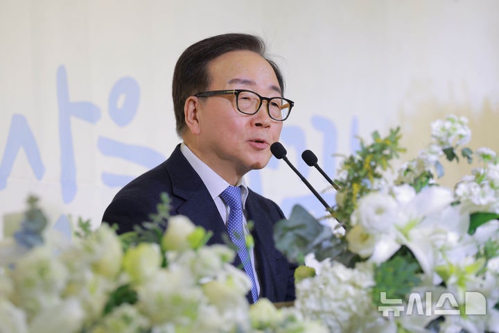 <b>경총</b> "영업이익·공장신설 <b>교섭 제외</b>…메가특구 연장근로 확대 필요"