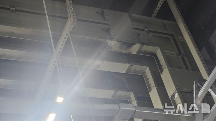 <b>인천</b> 원창동 <b>물류센터</b>에서 불…950명 대피