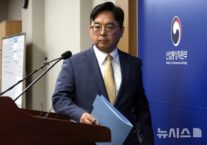 이 대통령, 통상교섭본부장에 박정성 통상차관보 <b>임명</b>…<b>소방청장</b>에 최...
