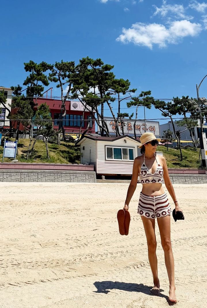 전미라, 수영복 입고 뽐낸 탄탄한 몸매…비결은 역시 '테니스'