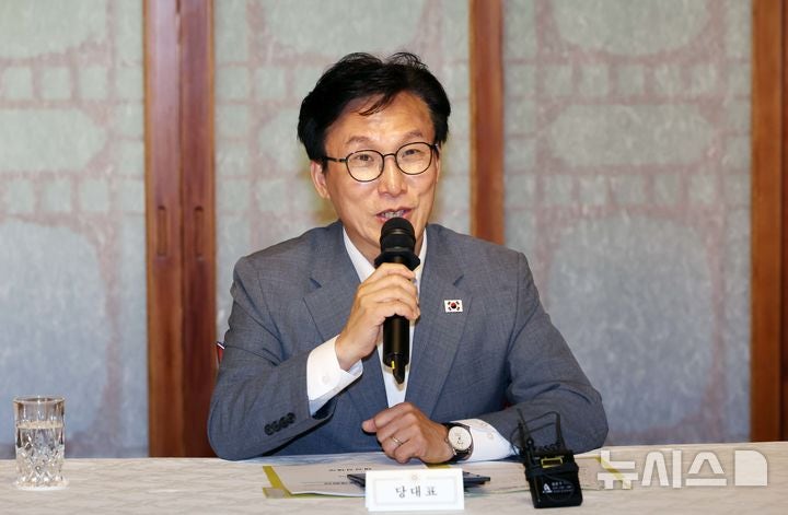 <b>김민석</b> "당대표 직속 TF <b>대통합추진단 설치</b>…전방위 연대·통합·확장 시...