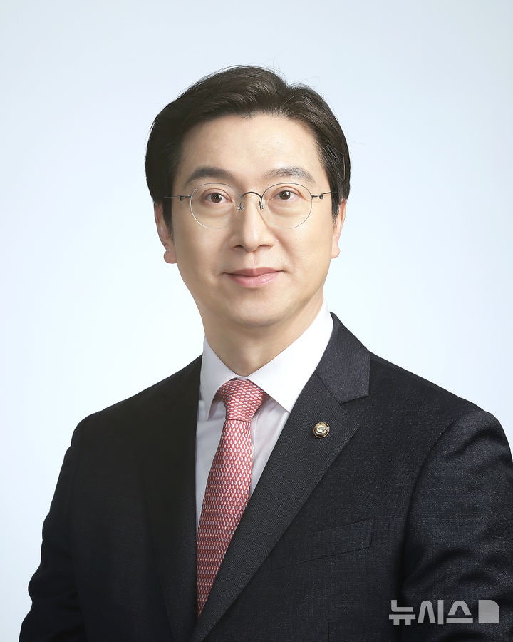 국힘 <b>강민국</b> <b>의원</b> '발전 공기업 5사' 통합 추진 법안 발의