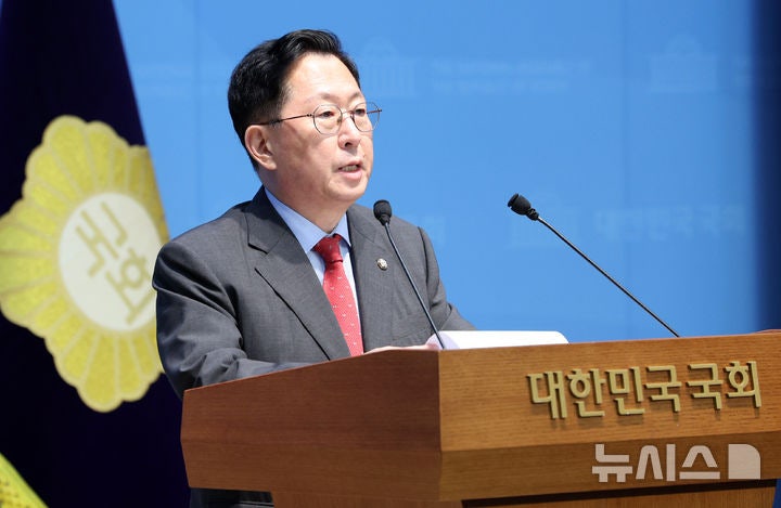 독자적 수중 억제력 확보 위한 핵잠수함 특별법 발의됐다