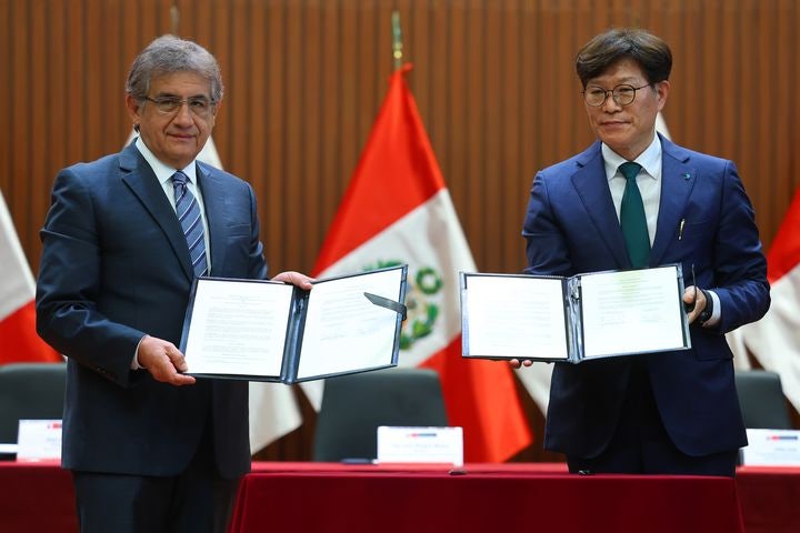 HD현대중공업, <b>페루</b> 노동부와 '조선업 인력 양성' 협약