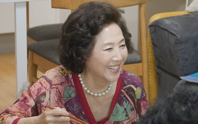 <b>고두심</b> "<b>재혼</b>? 혼자 살 <b>생각</b> 없다"