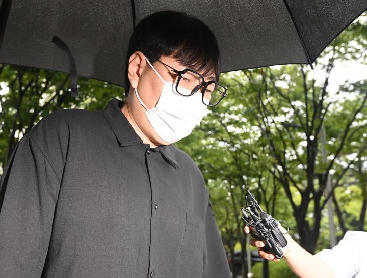 '불법도박' <b>개그맨</b> <b>이진호</b>, 징역 1년6월 집행유예 3년 선고