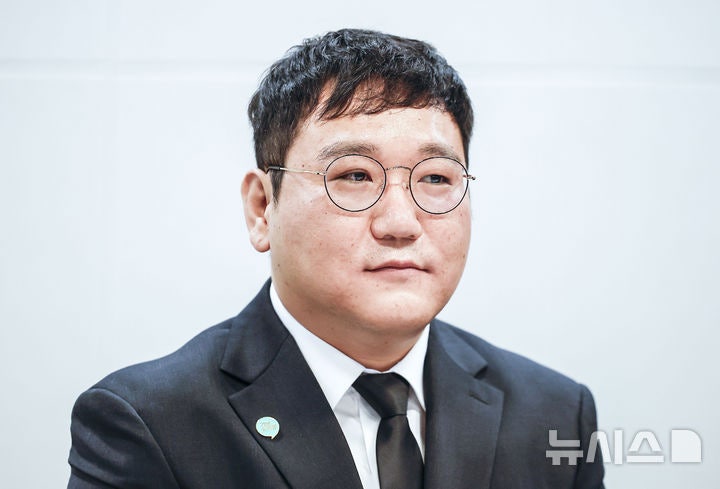 최고위회의 참석한 <b>박기홍 기본소득당 최고위</b>원