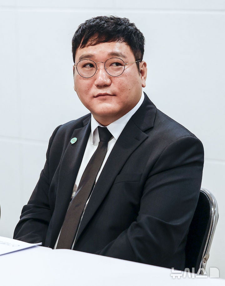 최고위회의 참석한 <b>박기홍 기본소득당 최고위</b>원
