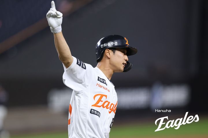 8연승 노리던 선두 KT, 한화와 무승부…'양석환 홈런' <b>두산</b>, <b>삼성 격파</b>(...