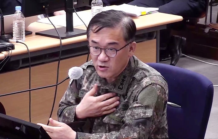 軍장성들 '계엄 <b>가담</b>' 1심서 무더기 중형…<b>여인형</b> 징역 18년(종합)