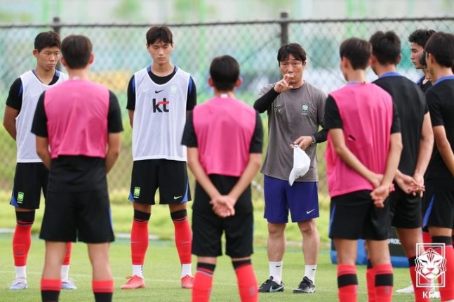 [서울=뉴시스] 한국 남자 16세 이하(U-16) 축구대표팀의 김태엽 감독. (사진=대한축구협회 제공) *재판매 및 DB 금지